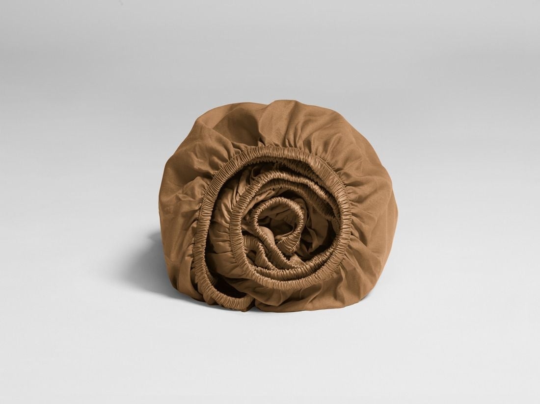 Dra-på-lakan bomullssatin caramel