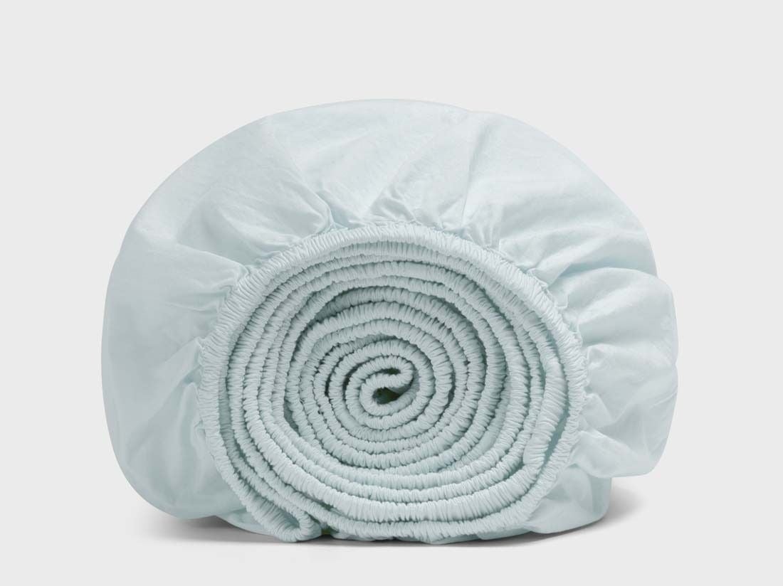 Dra-på-lakan bomullspercale playful aqua