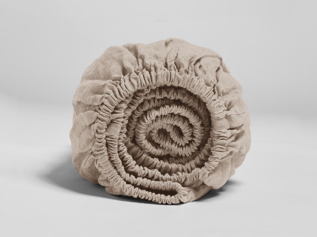 Dra-på-lakan tvättat linne dusty rose