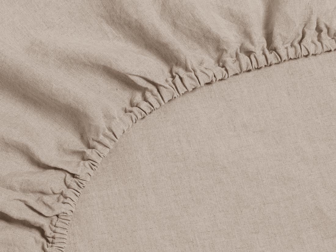 Dra-på-lakan tvättat linne dusty rose