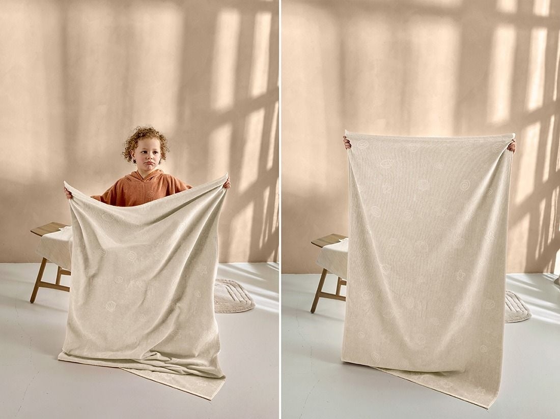 Strandbadlakan velour seashell soft sand 86x140