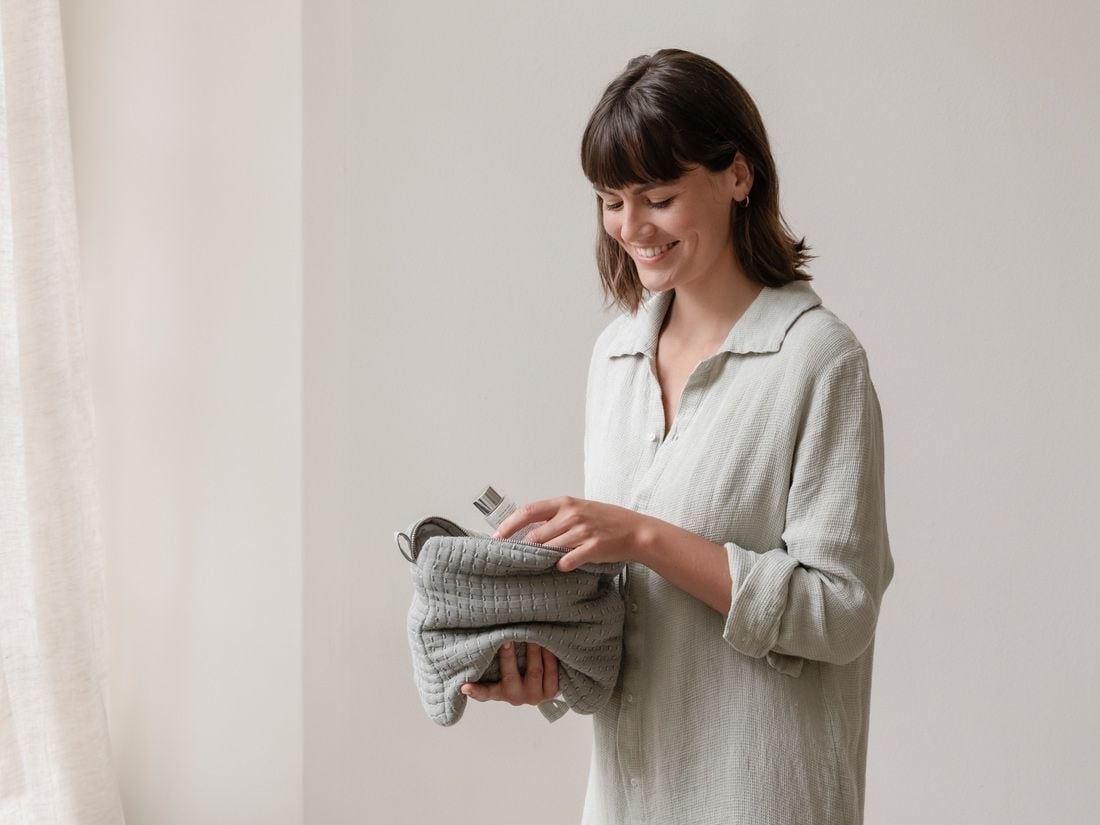 Blusklänning tvättad linne våffla misty green