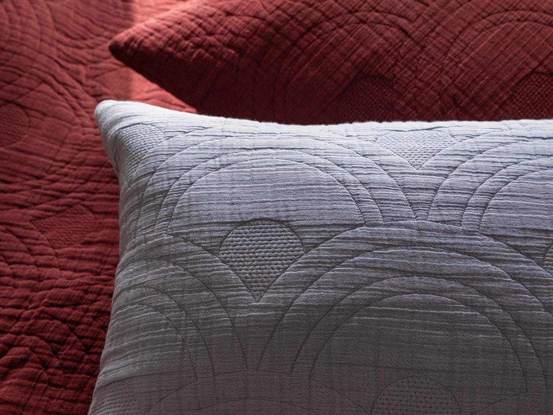 Kuddfodral bomullsmuslin arch lavender blue 50x50