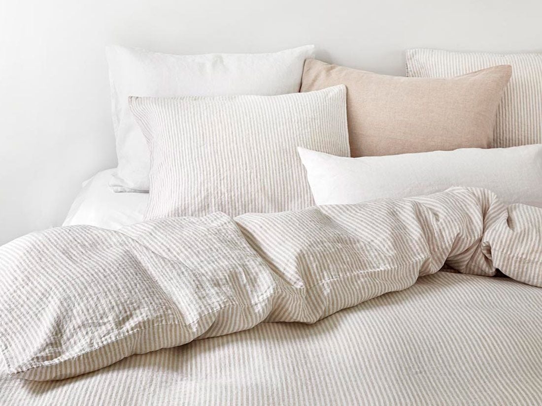 Örngott tvättat linne natural stripe