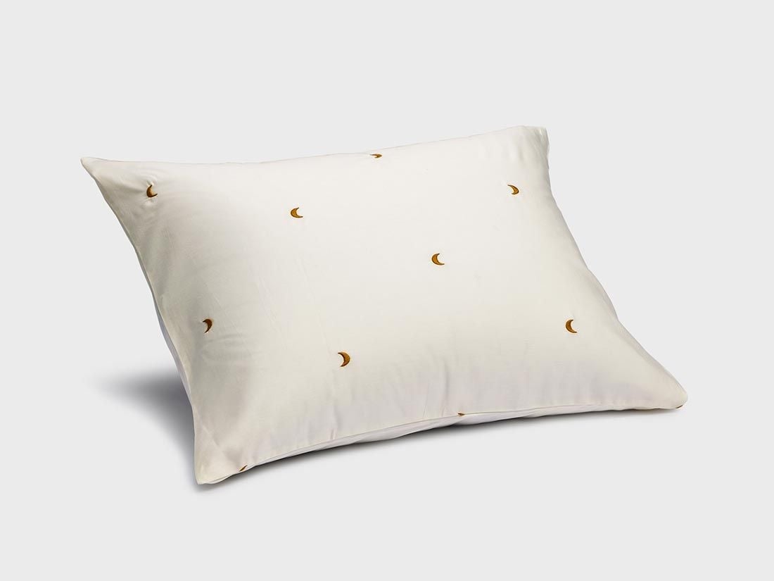 Örngott bomullssatin warm white/ochre moon