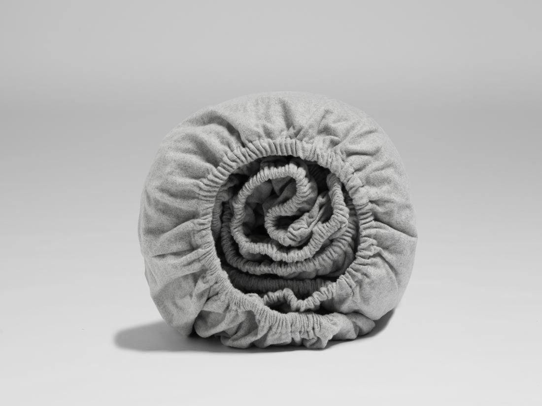 Dra-på-lakan flanell light grey