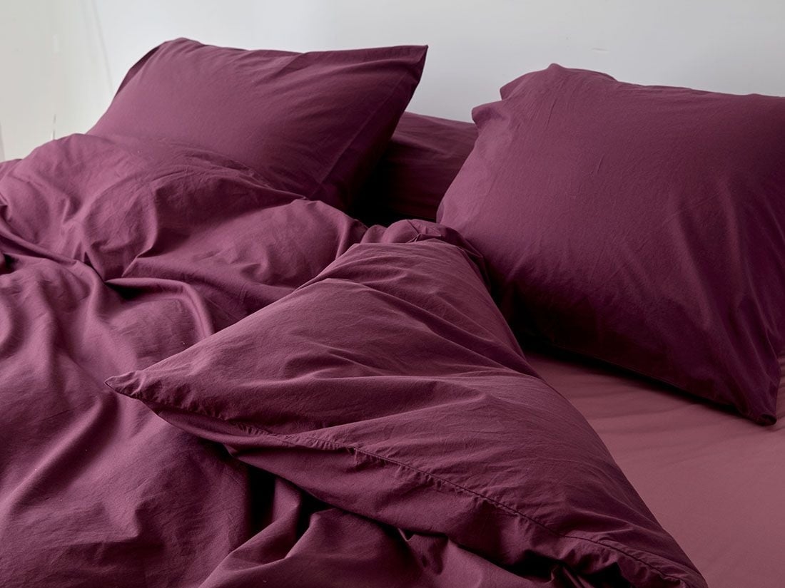 Örngott bomullspercale plum paradise