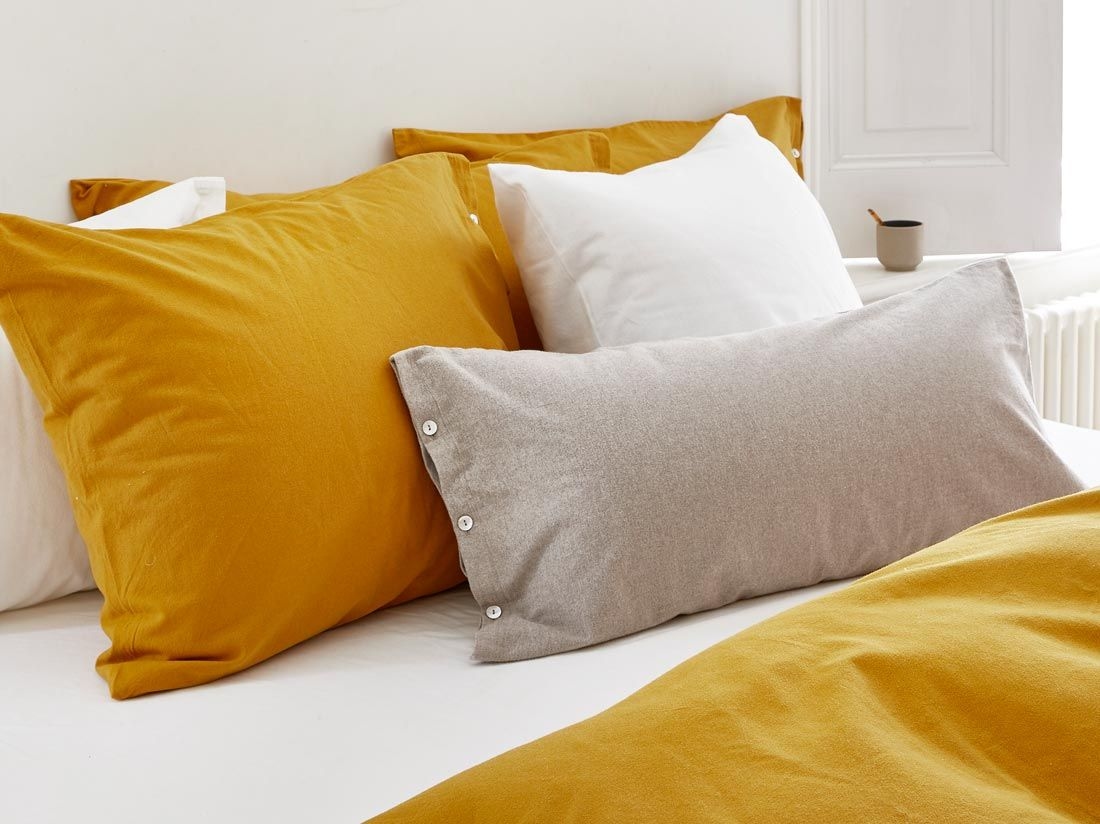 Örngott flanell indian yellow