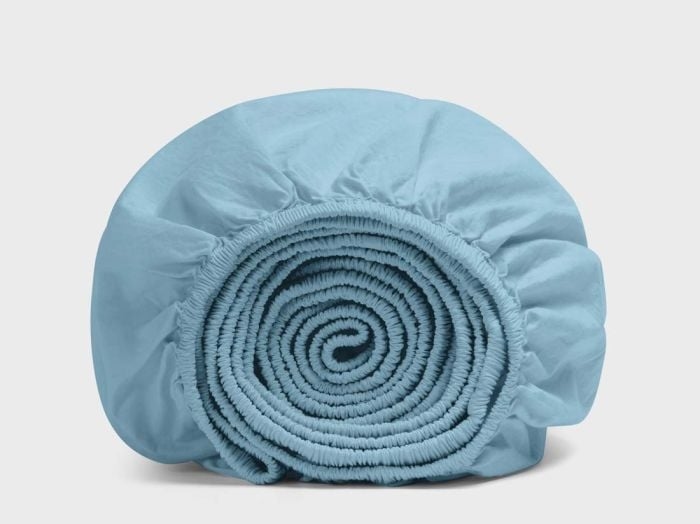 Dra-på-lakan bomullspercale blue lagoon