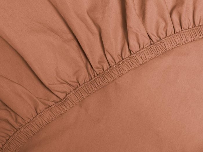 Dra-på-lakan percale terracotta