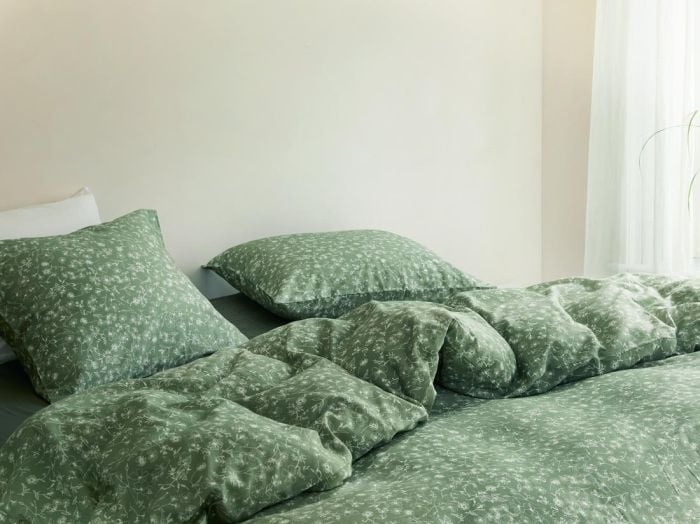 Örngott bomullssatin fields of olive